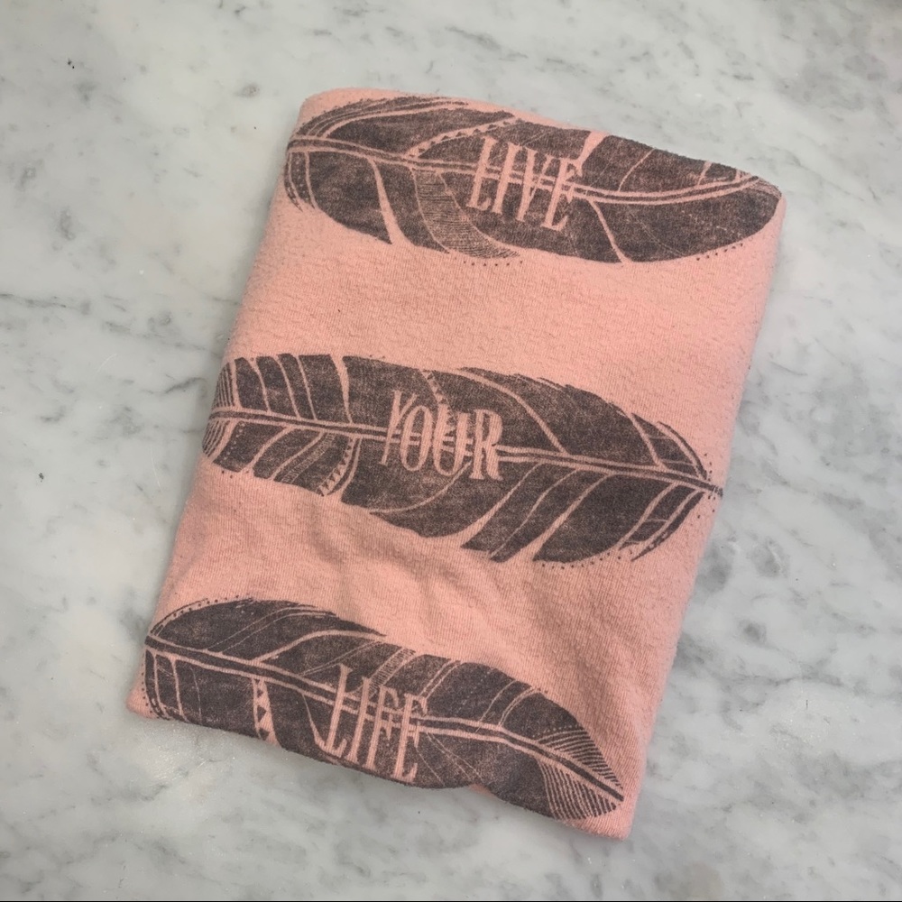 American Eagle comfy plush peach graphic sweater